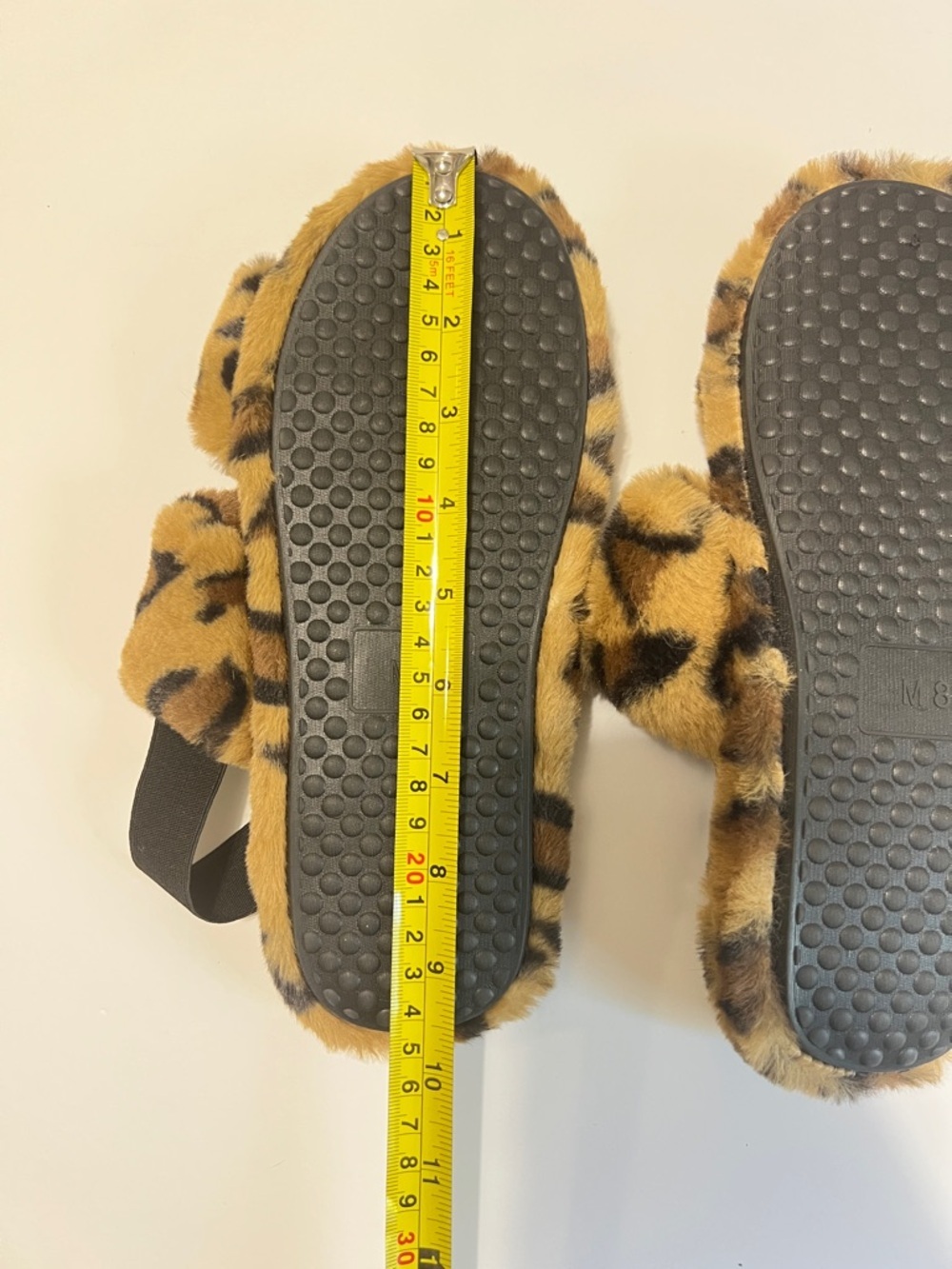 Kensie Leopard Print Plush Faux-Fur Slide Slipper Sandals Size 8 Boho Chic - Picture 6 of 8